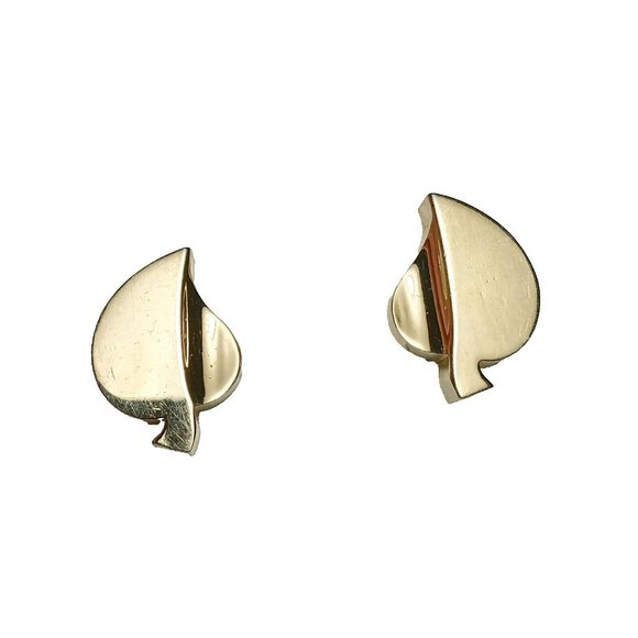 CORO Signed Vintage Gold-Tone Spade Earrings Card Suit  Pair Woman Screw-Back 3D - Picture 5 of 8